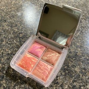 Hourglass ambient lighting ghost blush quad